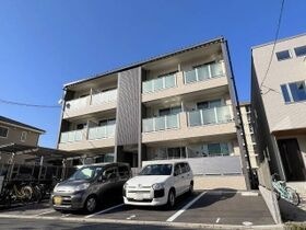 アセント舟入の外観
