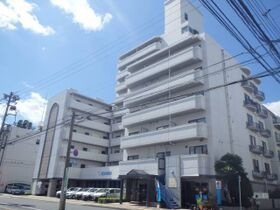 ラポール小町の外観