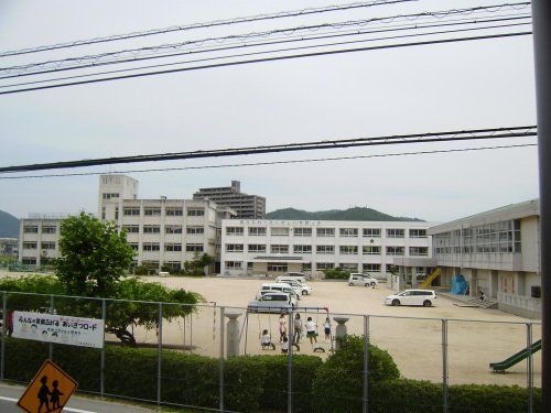 東広島市立寺西小学校