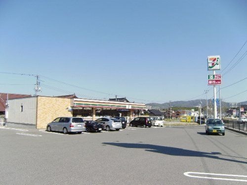 セブンイレブン東広島御薗宇新町店