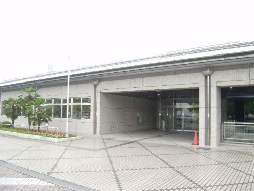 東広島市立中央図書館