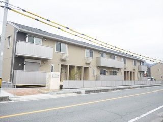 写真：ルミエールＡＢの外観