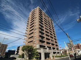 ファミール西条朝日町の外観
