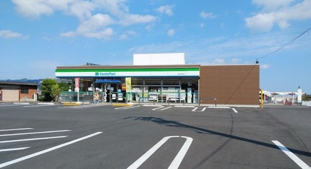 ファミリーマート児島元浜町店