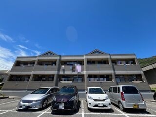写真:ルミエールの外観