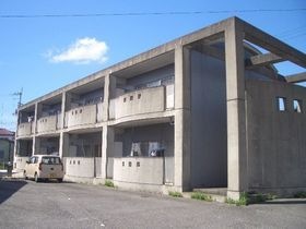幸宝海運ビルの外観