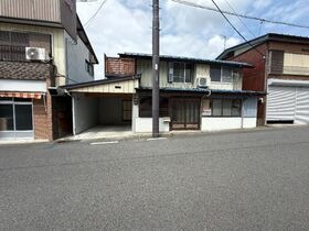 王子原貸家の外観