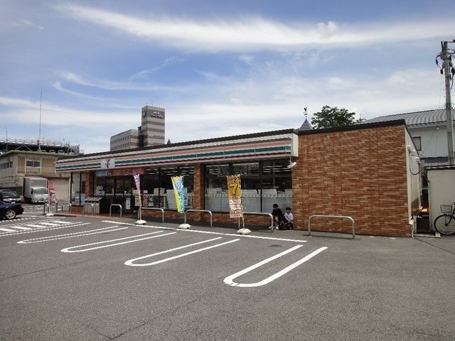 セブンイレブン三次郵便局前店