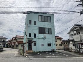 イースト15の外観