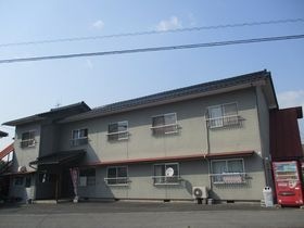 コーポ酒屋の外観