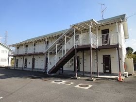 エタンリジエールの外観