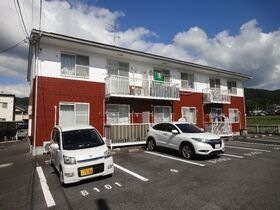 シャルマンヒルズBの外観