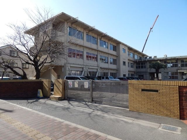 福山市立西小学校