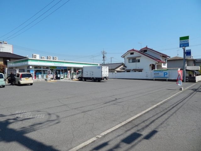 写真：ファミリーマート尾道高須町店