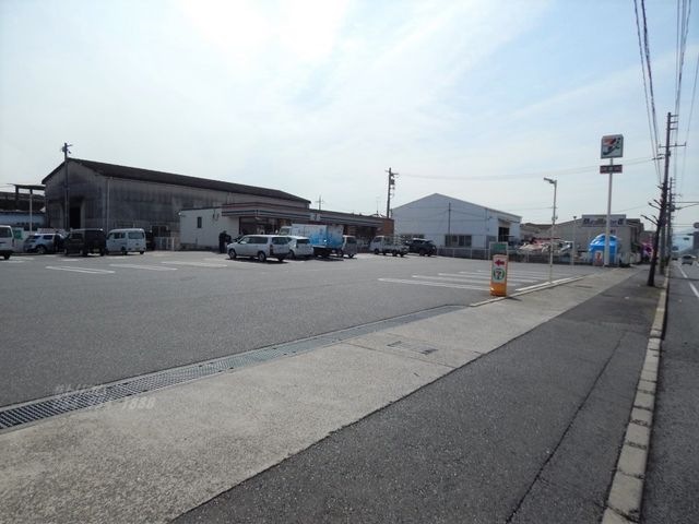 セブンイレブン福山曙町店