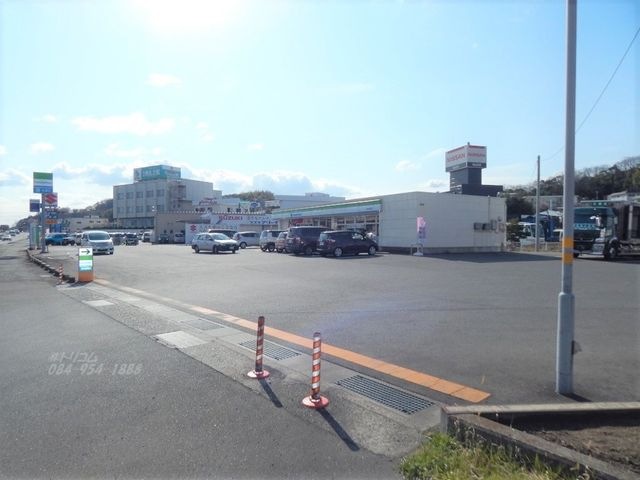 ファミリーマート福山佐波町店