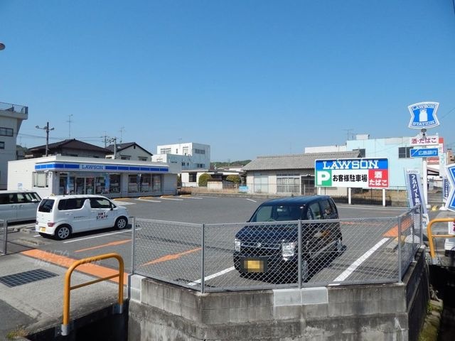 写真：ローソン尾道高須西新涯店