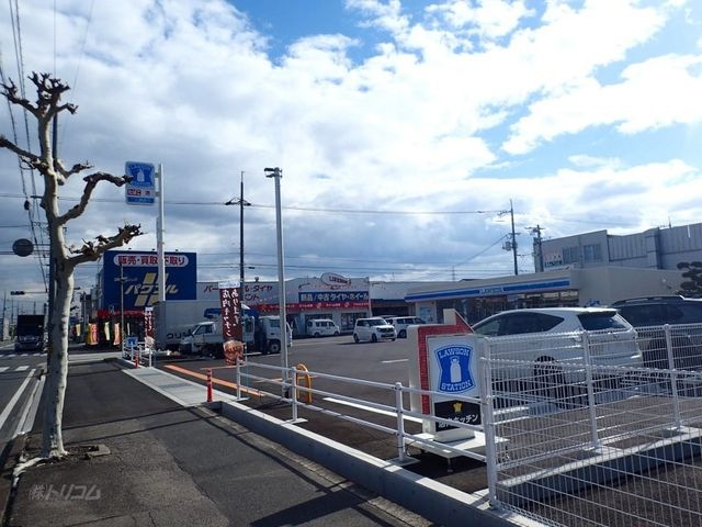 ローソン福山曙町六丁目店