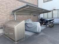 駐輪場、専用ゴミ置き場