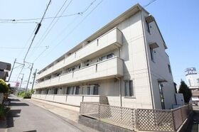 ローゼスポート港町 B棟の外観