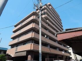 メゾン八杉の外観