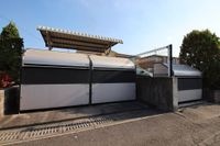 敷地内専用ごみ場と駐輪場