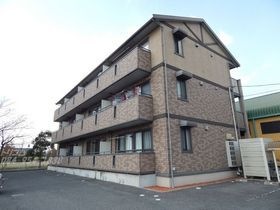 シャルルⅠの外観