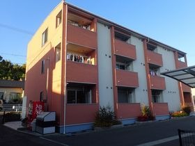 グリーチネローザの外観