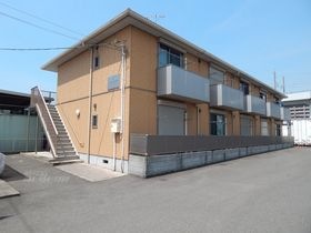 シャーメゾンマルニの外観