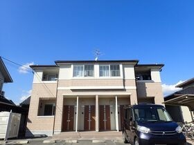 グランルージュの外観