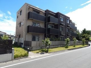 写真：グランベレオ引野の外観