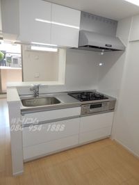 システムキッチン３口ガスコンロ