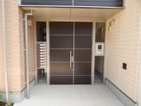オートロック完備