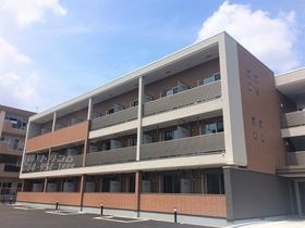 シャロル東福山の外観