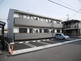 シャルマン本庄の外観