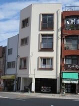 長崎市籠町の外観