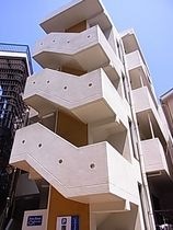 長崎市八幡町の外観