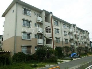 写真:高槻市南総持寺町の外観
