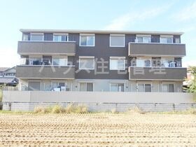 茨木市中河原町の外観