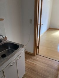冷蔵庫置き場