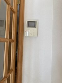 カメラ付インターホン
