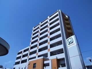 写真：ロサンジュ西中央の外観