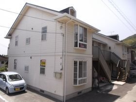 呉市吉浦中町３丁目の外観