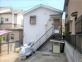 清水荘の外観