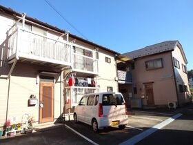 セゾンペアーの外観