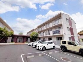 nfツインズ A棟の外観