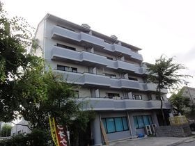 宇治市槇島町本屋敷の外観