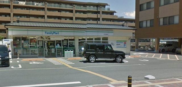 ファミリーマートJR宇治駅前店