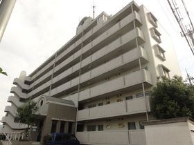 城陽市富野西垣内の外観