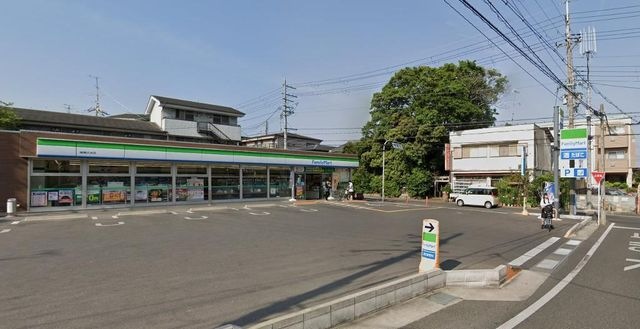ファミリーマート城陽久世店